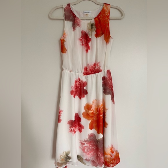Calvin Klein Floral Chiffon Dress - Picture 2 of 8